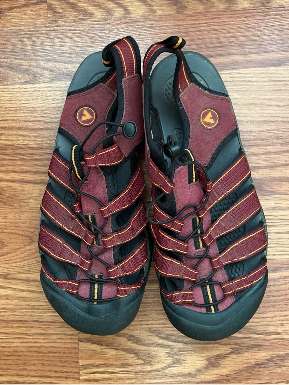 Airwalk Burgundy and Black Strappy Outdoor Sandals
